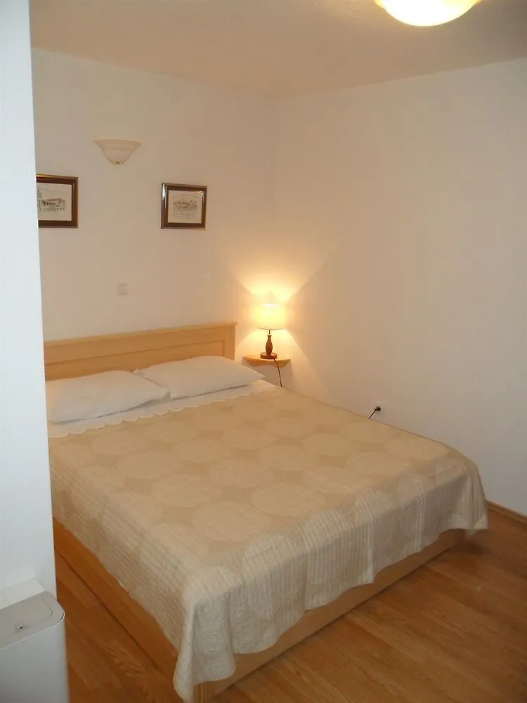 Guesthouse Ruzica Trogir Hotel