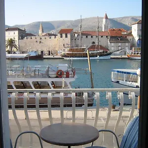 Tudor *** Trogir